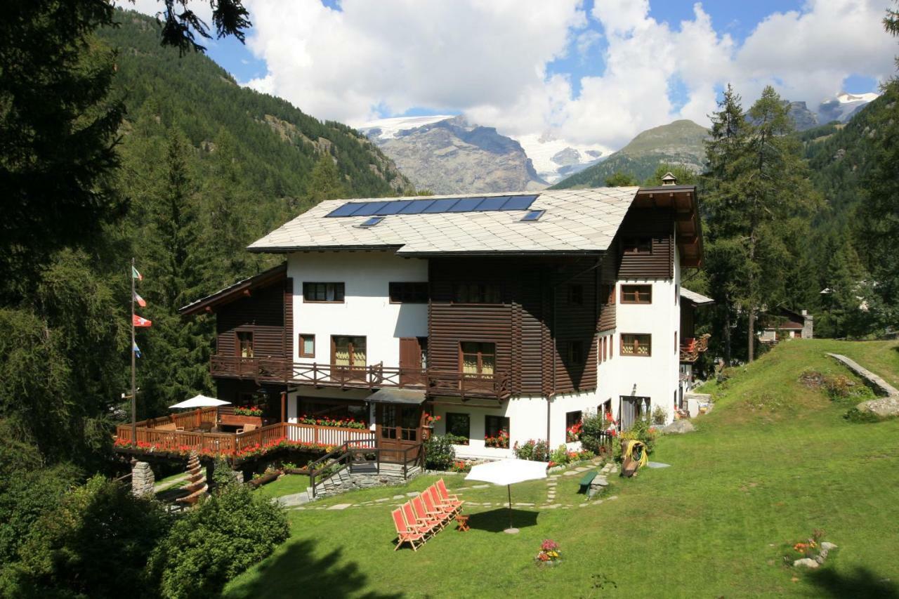 Albergo Villa Anna Maria Champoluc Dış mekan fotoğraf