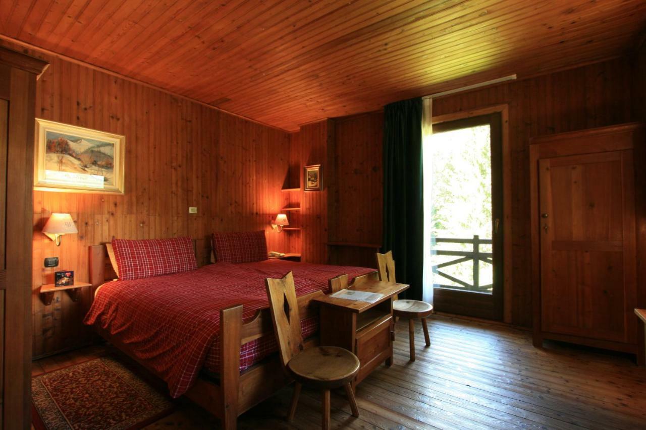 Albergo Villa Anna Maria Champoluc Dış mekan fotoğraf